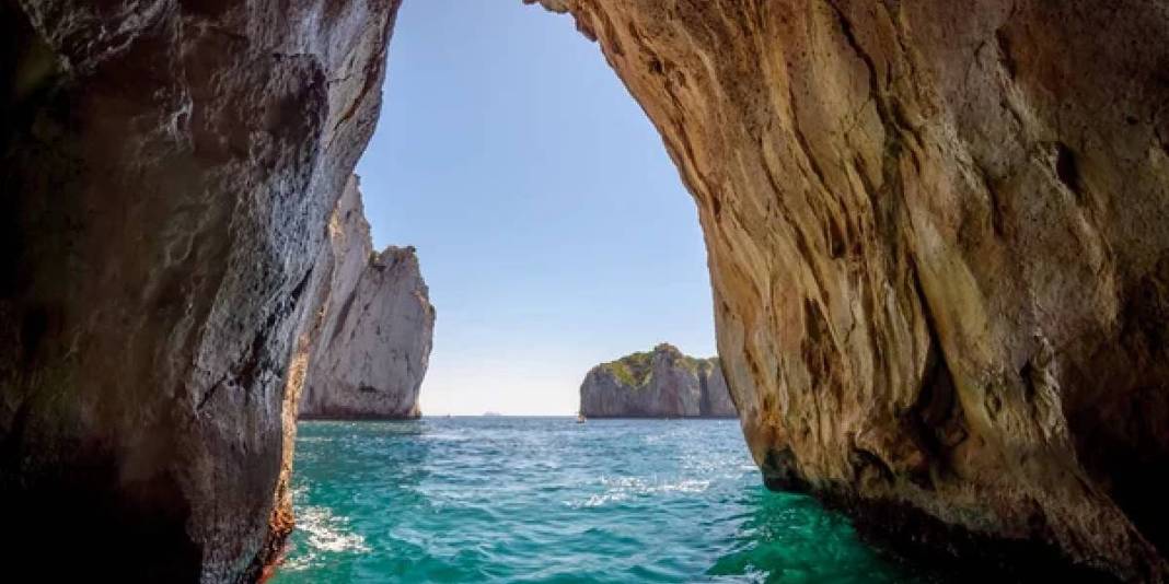 Turkuazın kalbinde bir yolculuk! Kaş ile Kalkan arasında gizleniyor: Mavi hazine keşfinizi bekliyor! 3